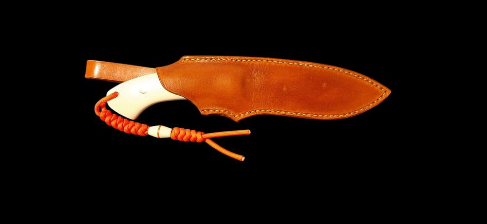 Ніж мисливський,туристичний