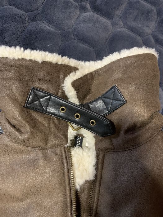 Продам дублянку замшеву