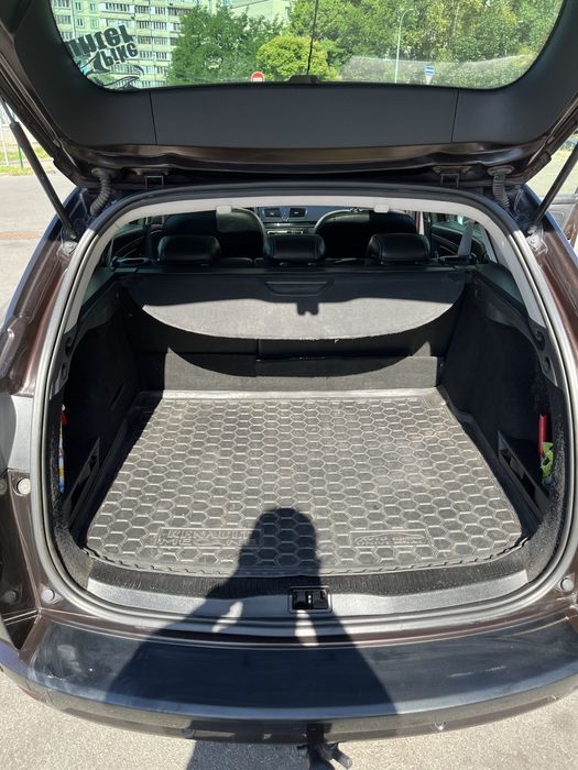 Продам авто в чудовому технічному стіні ,  деталі за телефоном !!