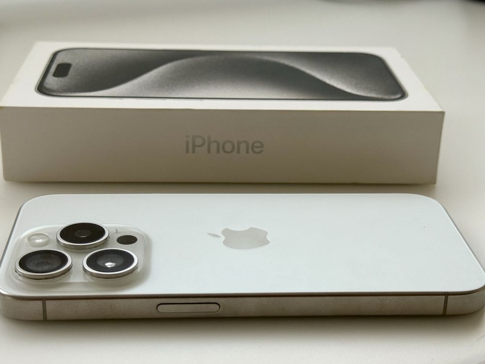 Iphone 15 pro branco 128GB - Único dono, c/fatura