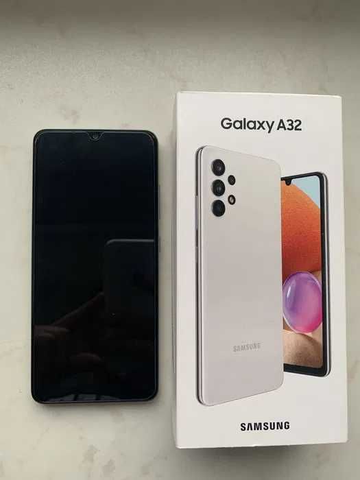 Samsung galaxy A32 4/128GB 6.4" 90Hz, NFC, ośmiordzeniowy, jak nowy