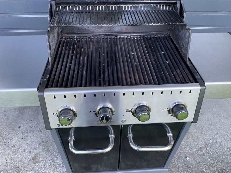 Grill gazowy Broil King Baron 420 Piekny Cztero palnikowy!