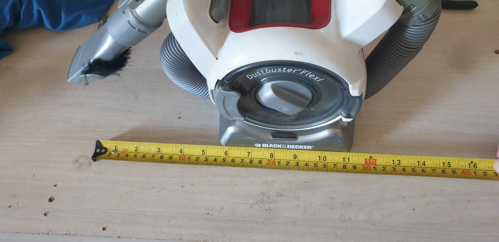 Aspirador portátil a bateria Black & Decker