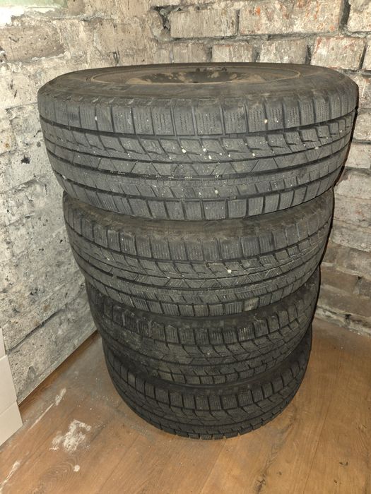 Opony + felgi 15  Zimowe 195/65R15  Firemax fm805+