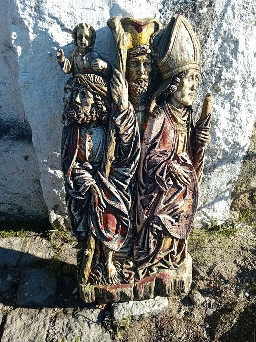 Estatua de sao cristovão resina
Altura 62 cm x Largura 30 cm