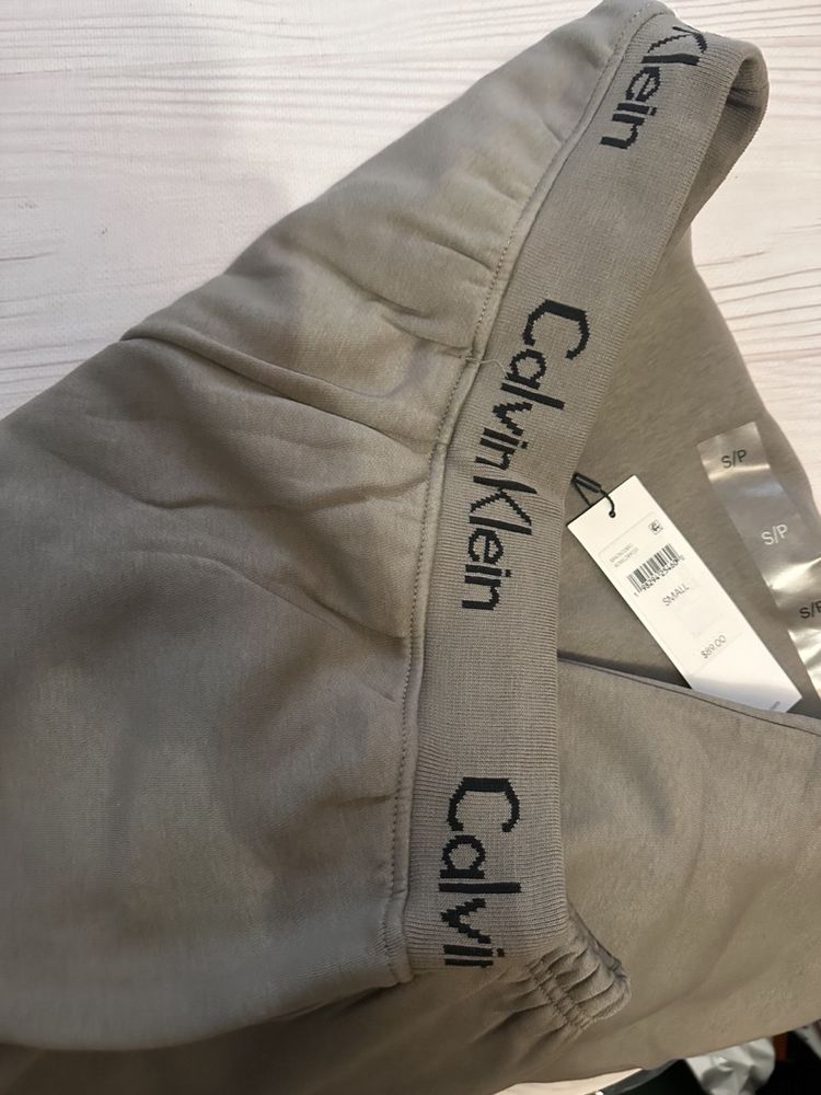 Женские штаны на флисе Calvin Klein , размер S