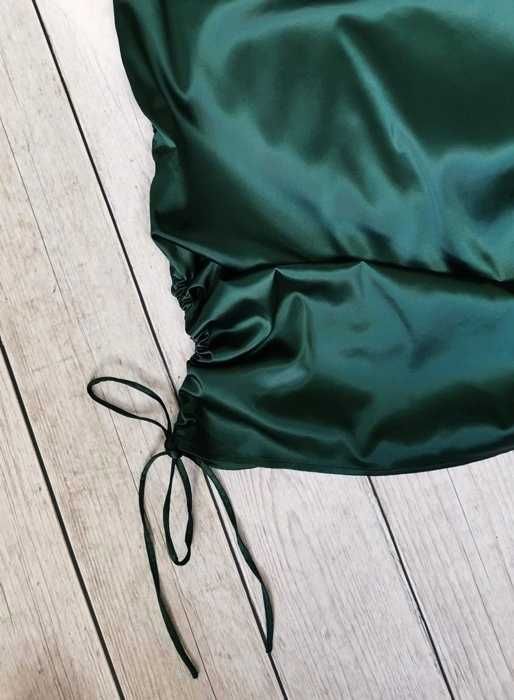Elegancka Sukienka Satynowa Butelkowa Zielona Drapowana Regulowana M
