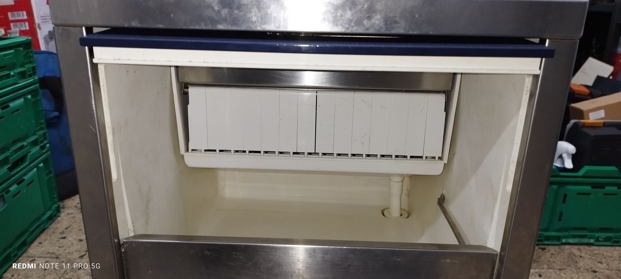 Máquina de gelo industrial revisada NTF de 24kg / dia.