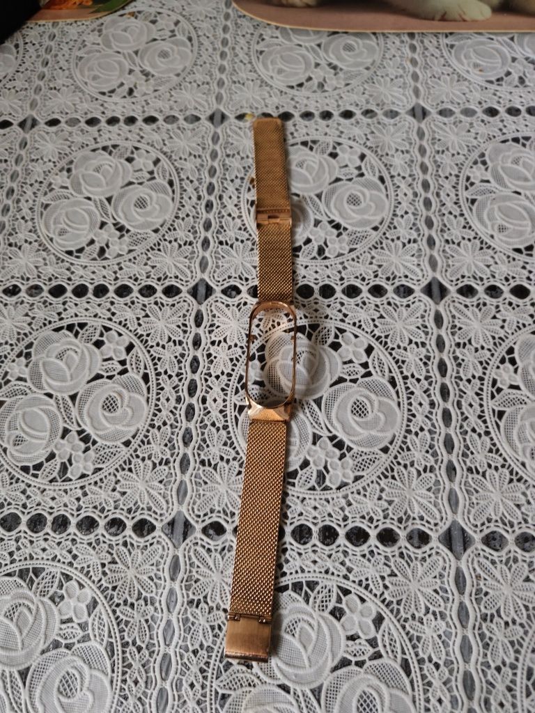 Opaska Mi band6.