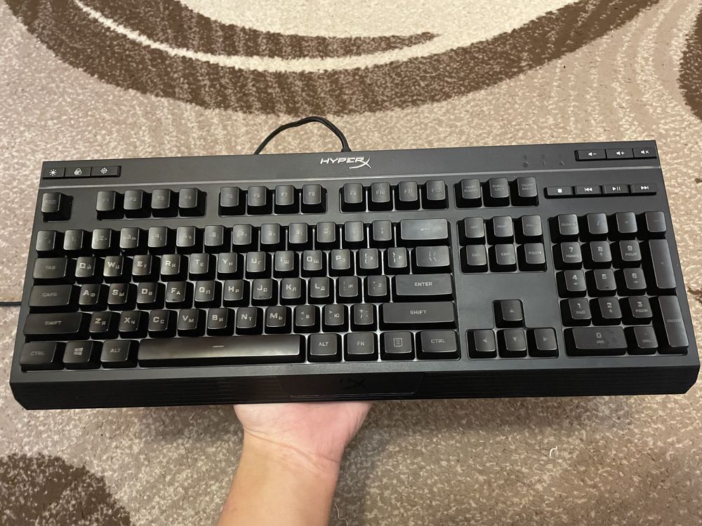 Клавіатура HyperX Alloy Core RGB