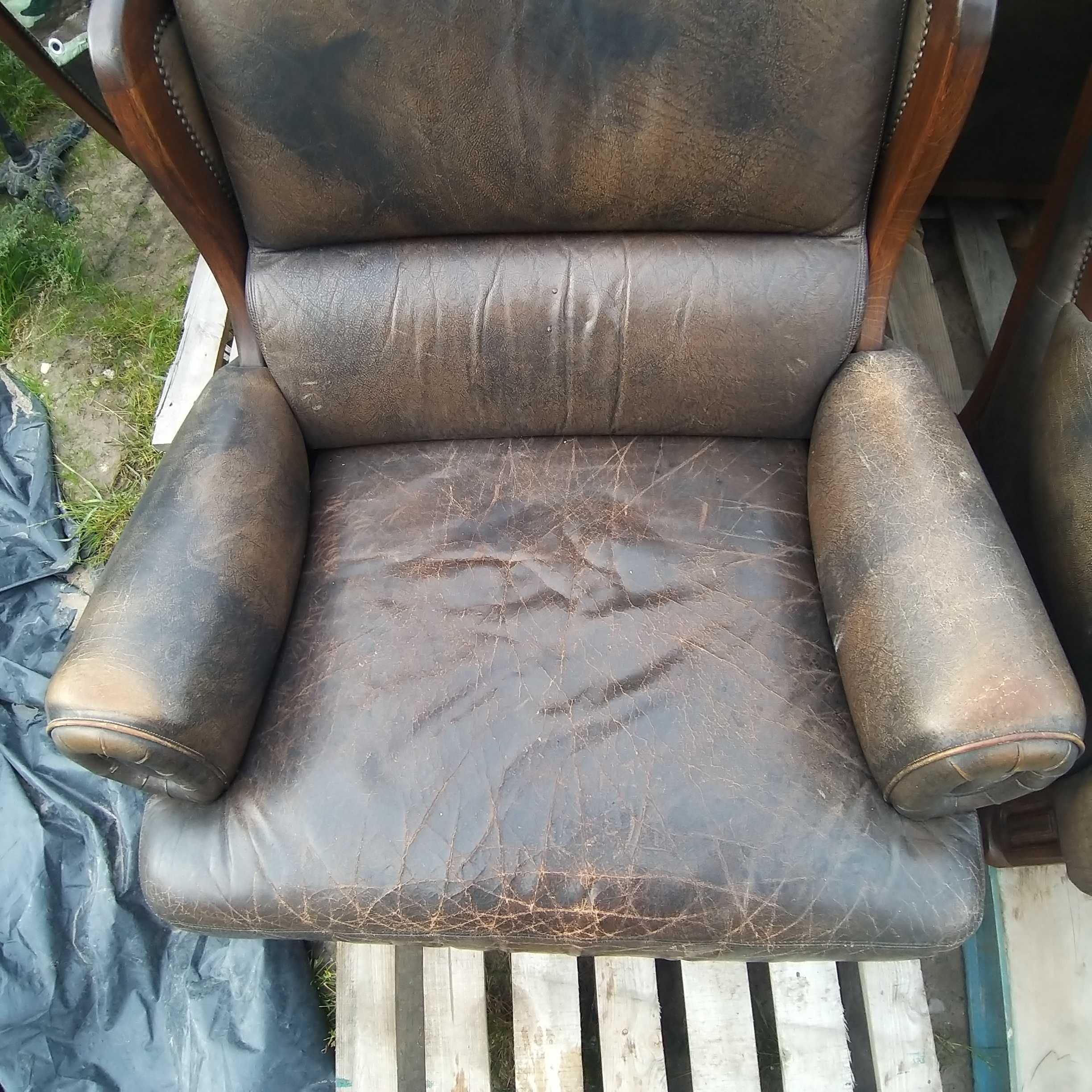 Kanapa, 2 fotele, skóra + drewno, do renowacji
