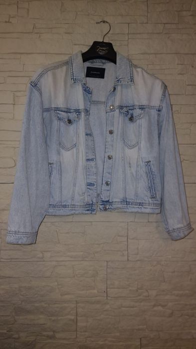 kurtka jeansowa, rozmiar M stradivarius damska