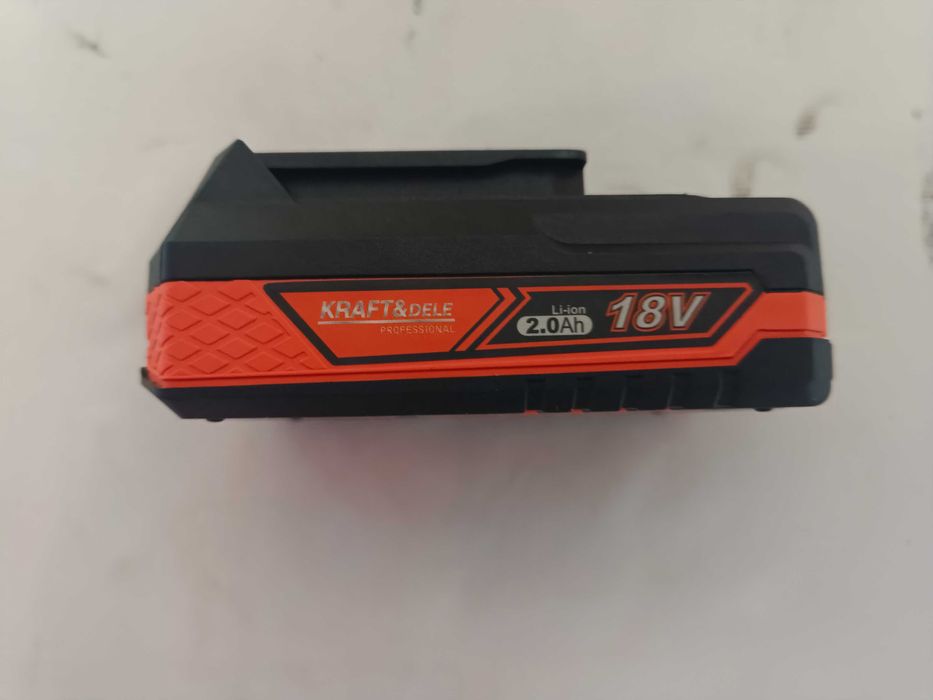 Akumulator dedra/krafdele 2AH  18V LI-ION KD1778