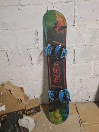 3letnia deska snowboardowa Rossignol 150cm z nowymi wiązaniami
