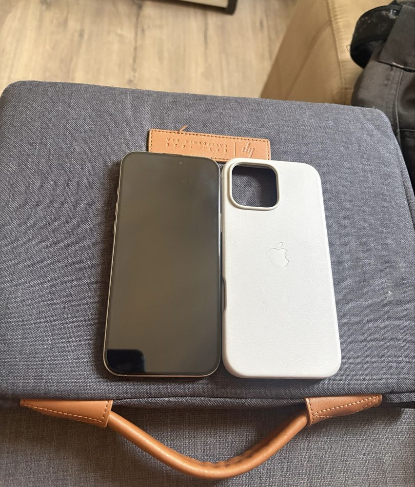 Vendo/Troco iPhone 16 pro max 256gb