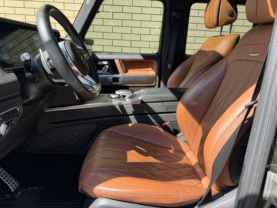 Mercedes-Benz G-Class AMG G 63 4MATIC      2021