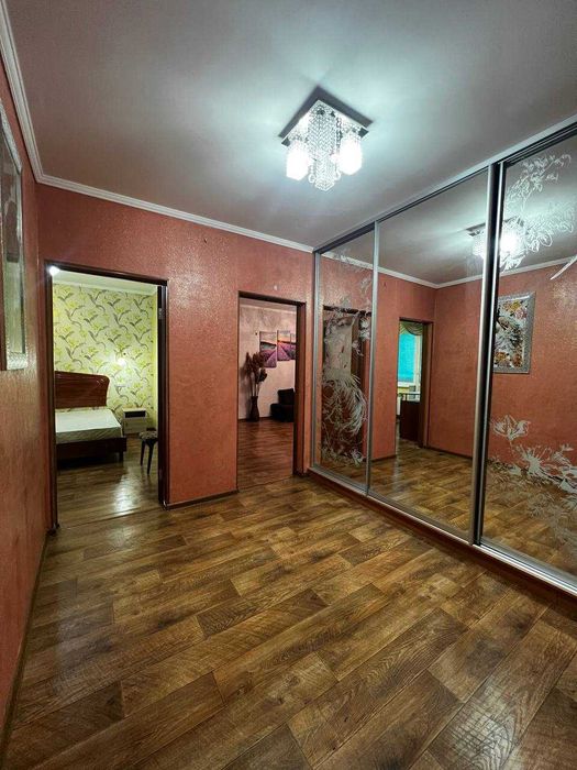Продаю 3 комнатную  квартиру Ингульский (Китобоев)