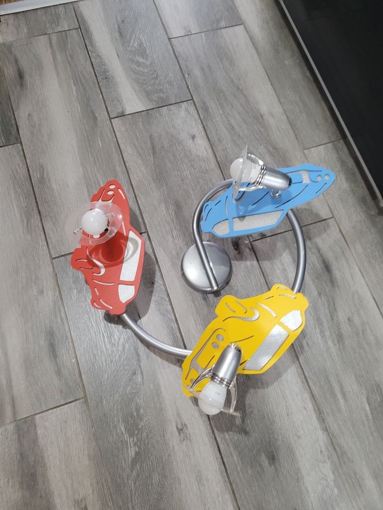 Lampa chłopięca autka