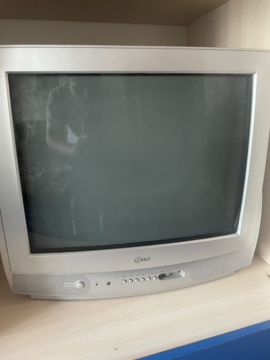 Телевизор 24 дюйма