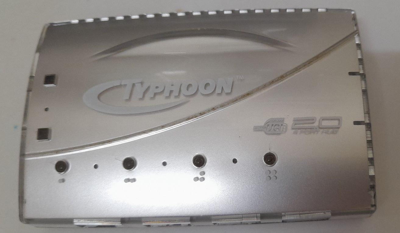 Typhoon USB 2.0 Hub 4 Portas