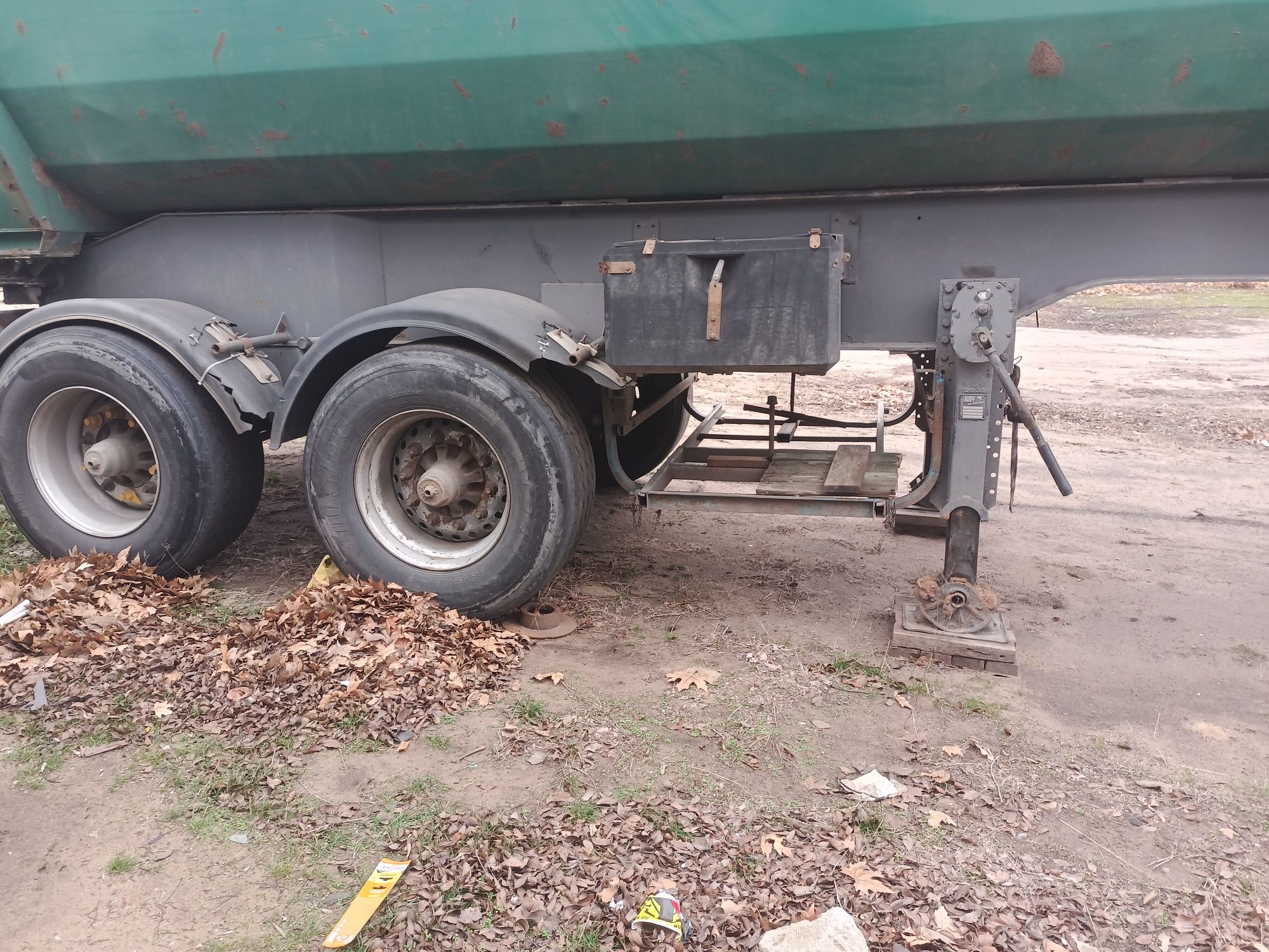 полуприцеп самосвал