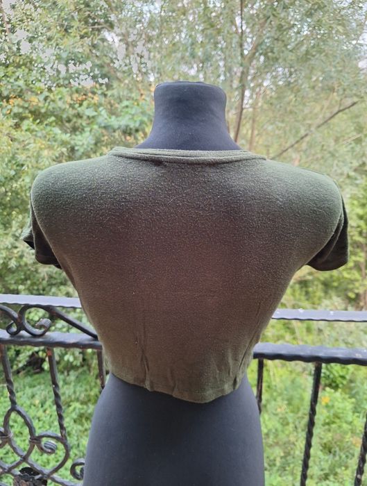 Ciemnozielony top crop top marka FB Sister rozmiar S 36