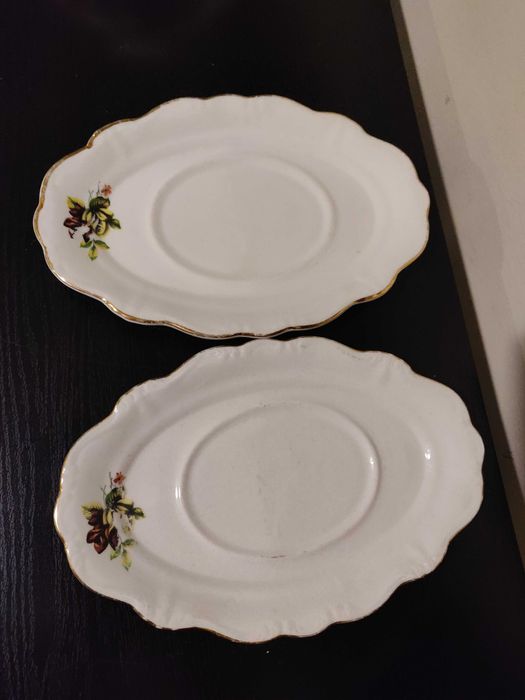 2 pequenas travessas ovais em porcelana sul africana