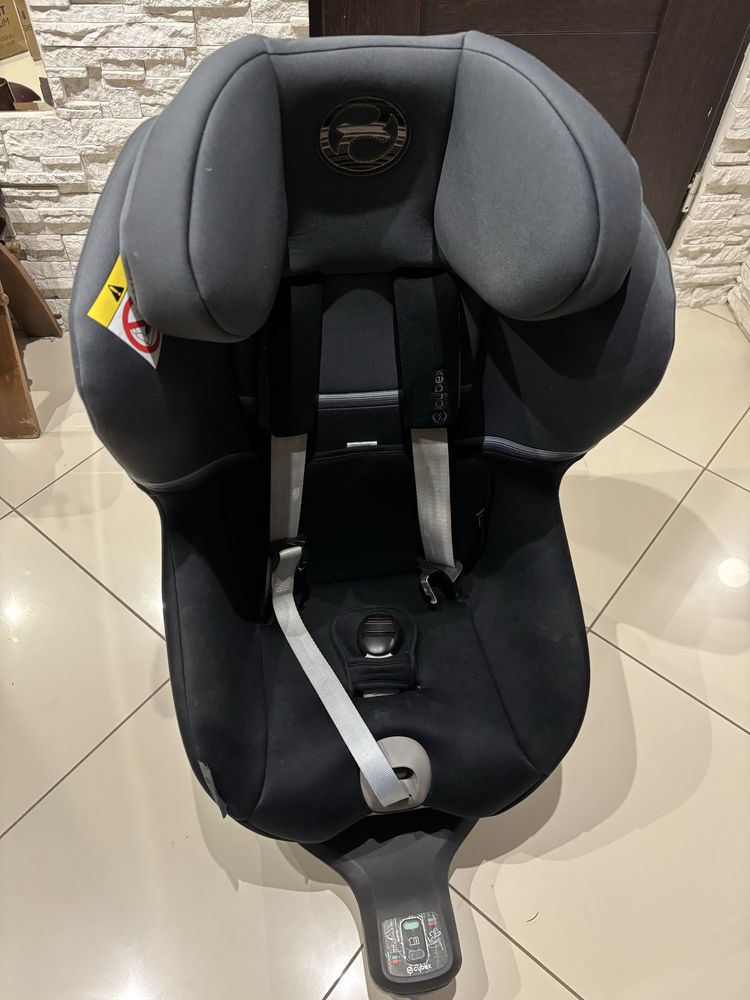 Cybex sirona SX2 i-size
