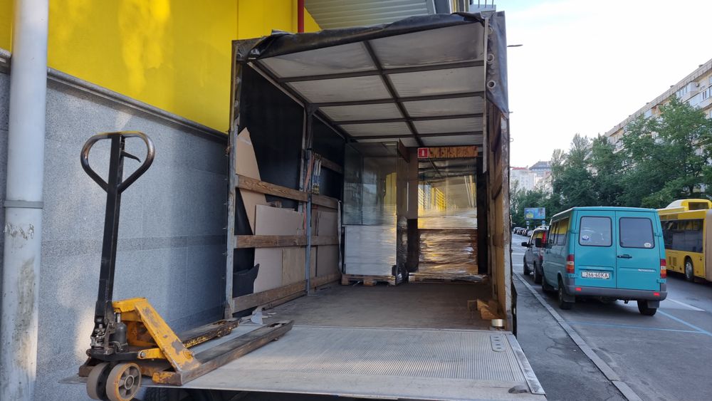 Вантажні перевезення по Україні. Гідроборт, рокла. Рівне, Луцьк