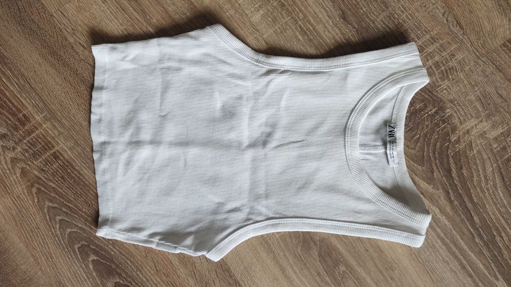 Crop top, rozmiar S