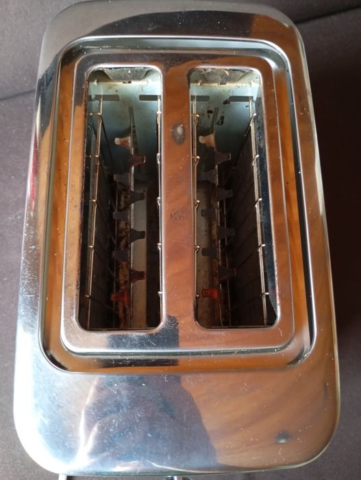 Тостер Russell Hobbs