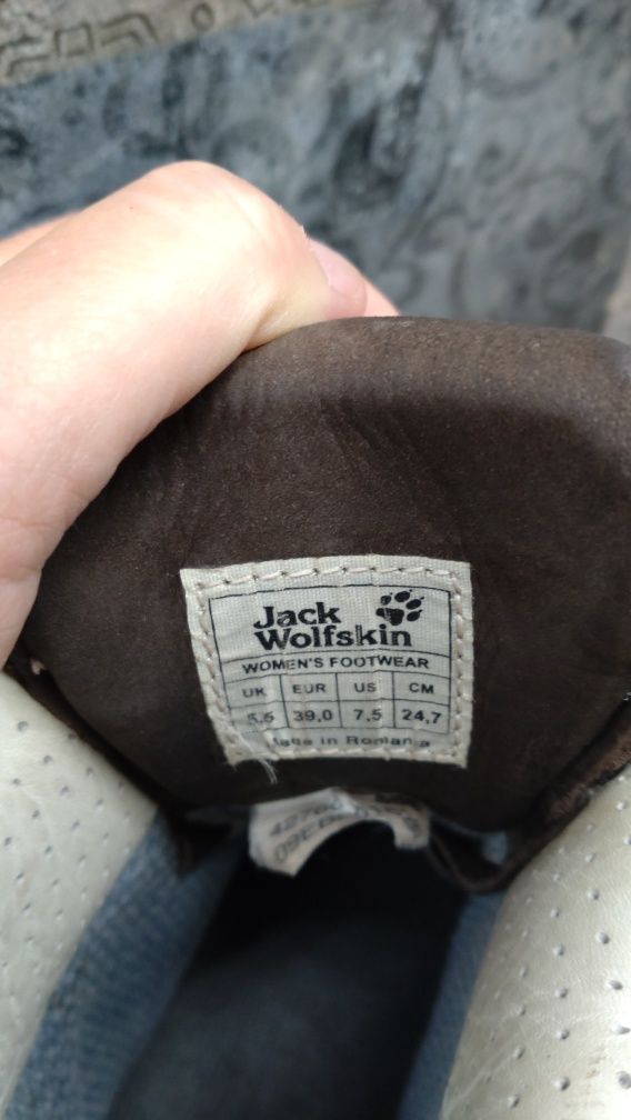 Buty Jack Wolfskin górskie trekingowe wysokie damskie