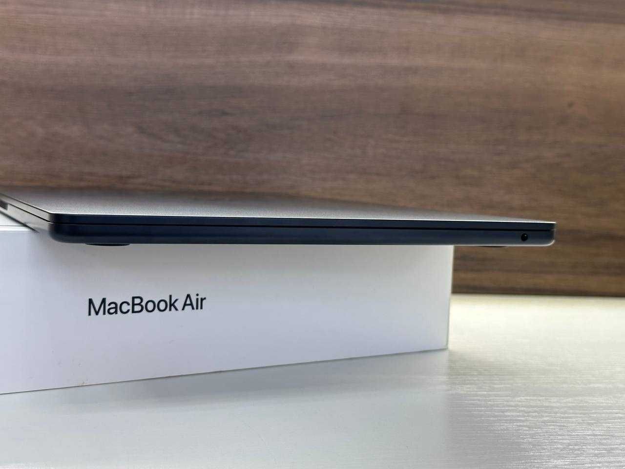 Macbook Air 15 2022 M2 256Gb 8Gb 26 циклів Гарантія/Магаз/#5141