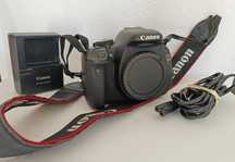 Canon EOS 600 D usada em muito bom estado