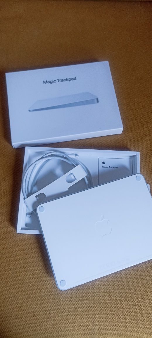 Apple Magic Trackpad
