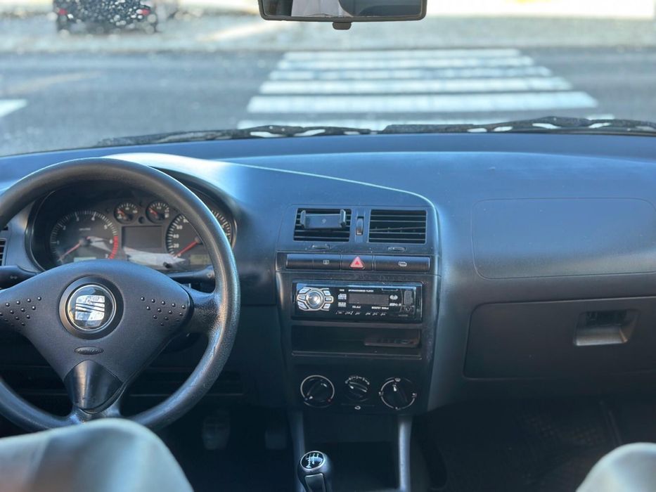 Seat Ibiza 1.0 impecável