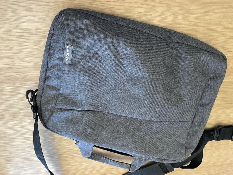 Portatil LeNovo Ideapad 3 15’ + Extras