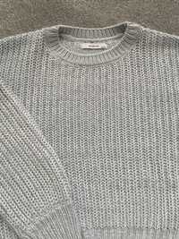 Gruby mięsisty sweter dziewczęcy  Reserved r.140