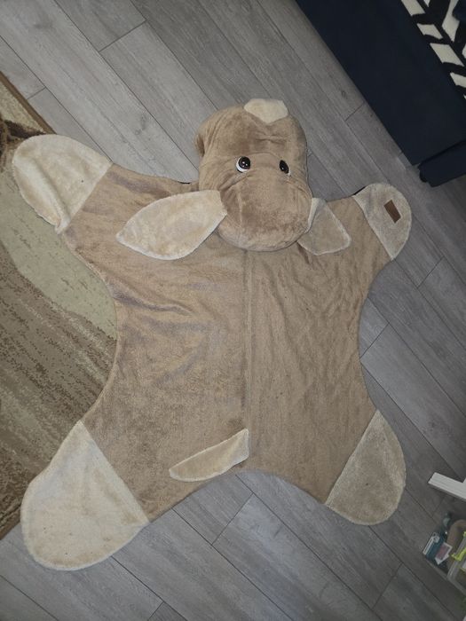 Dywan do pokoju dziecięcego motyw pieska duży