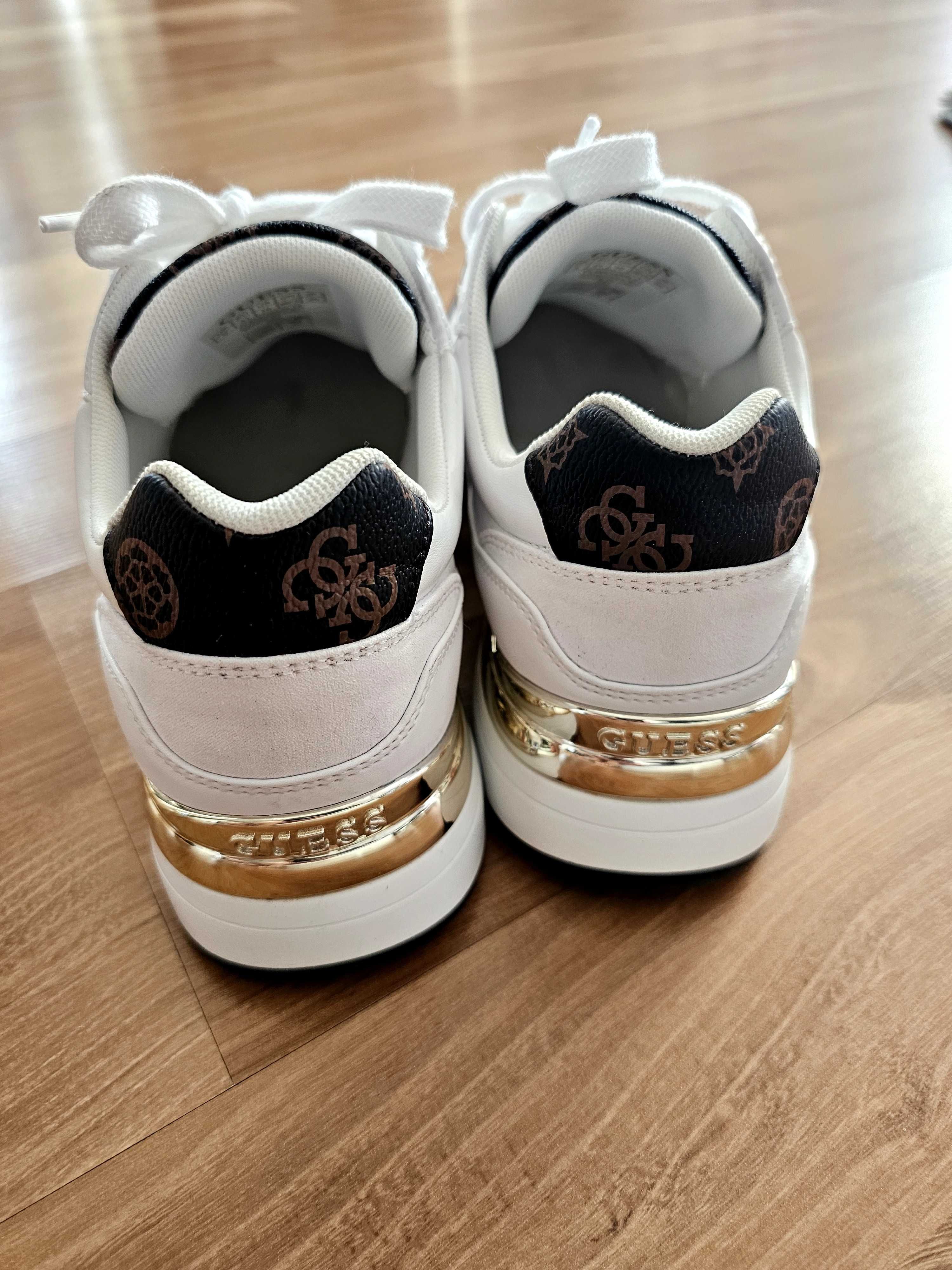 Sneakersy Guess rozm.41