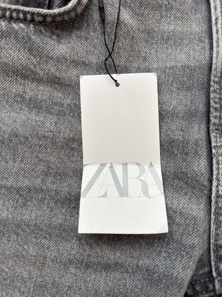 Джинсы Zara Flared Jeans