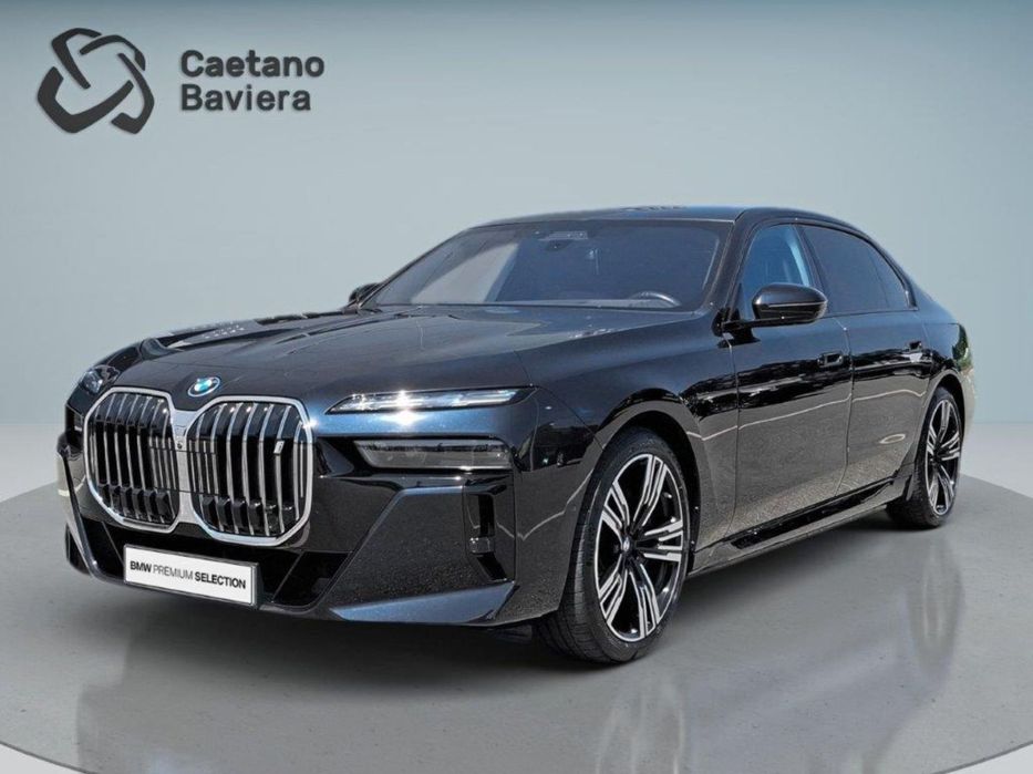 BMW i7 xDrive60 Pack Desportivo M