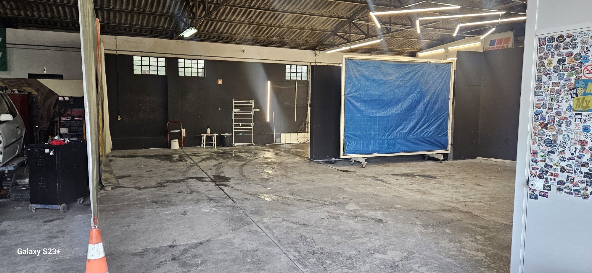 Espaço Lavagem Automovel ( outros )