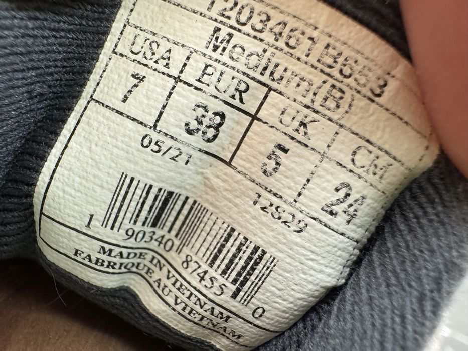 Кросівки Brooks Launch GTS Розмір 38 Взуття