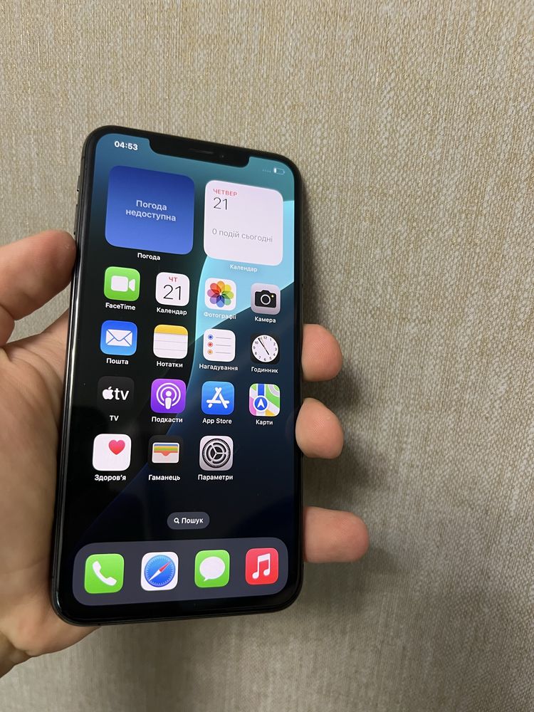 Айфон xs max на 64 ГБ