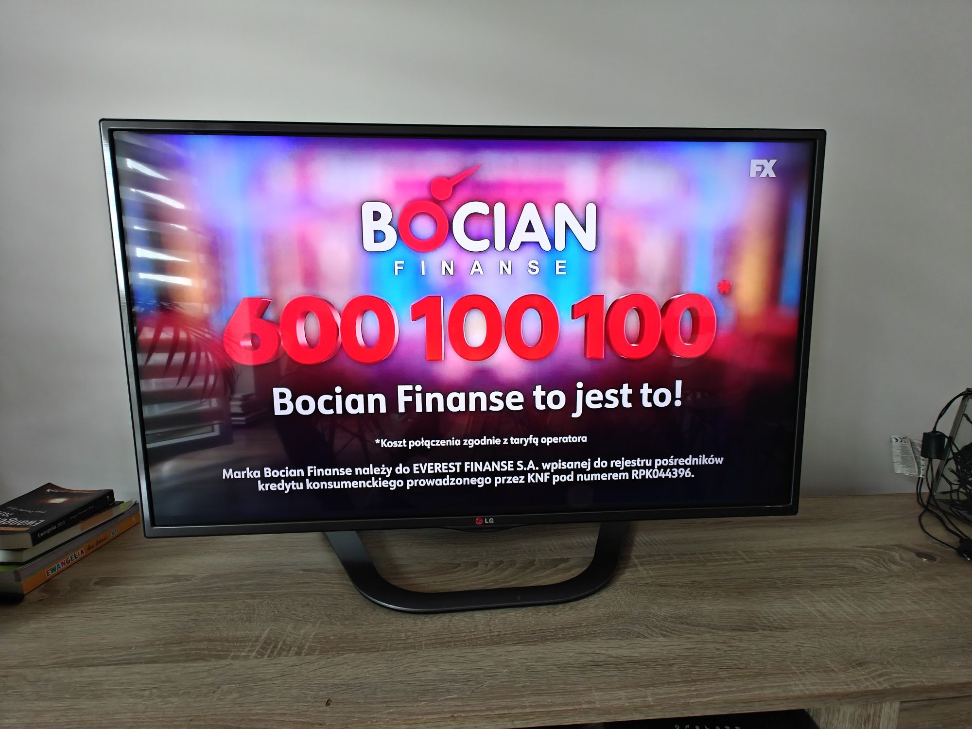 Telewizor LG 42 całe LED Full HD, 200HZ MCI, Smart TV, Cinema 3D