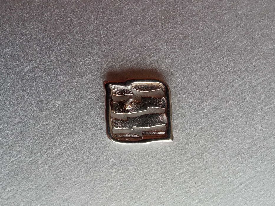 Kolczyk pojedynczy na sztyfcie stalowy srebrny Stal chirurgiczna