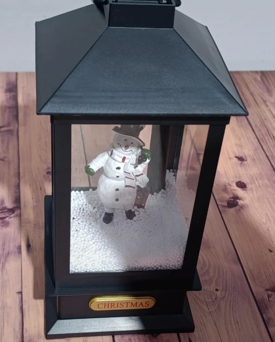 Lampion, latarenka LED z bałwanem