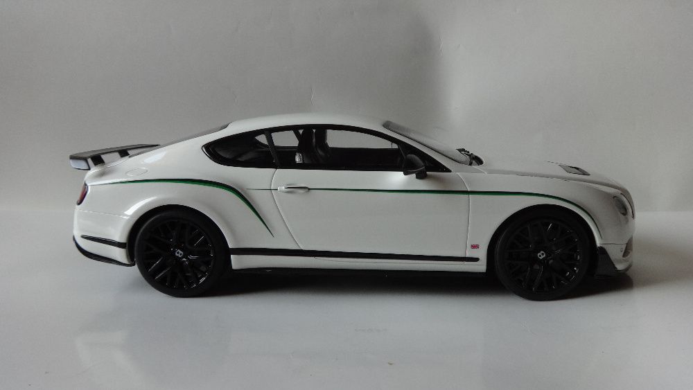 Bentley Continental GT3-R 1/18 GT-Spirit