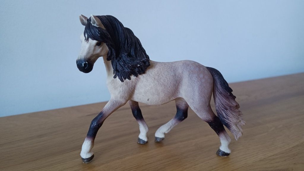 Schleich koń figurka